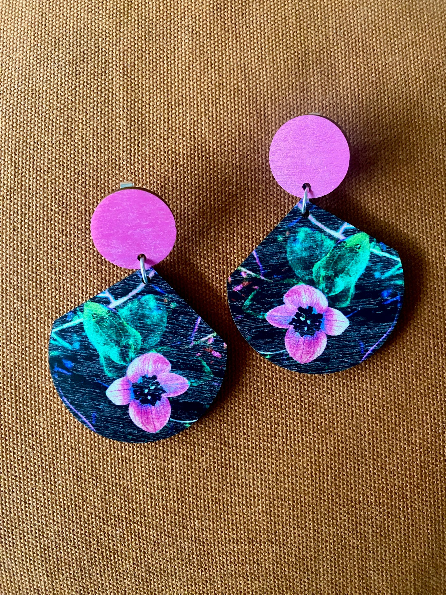 Metsän valo, pinkki